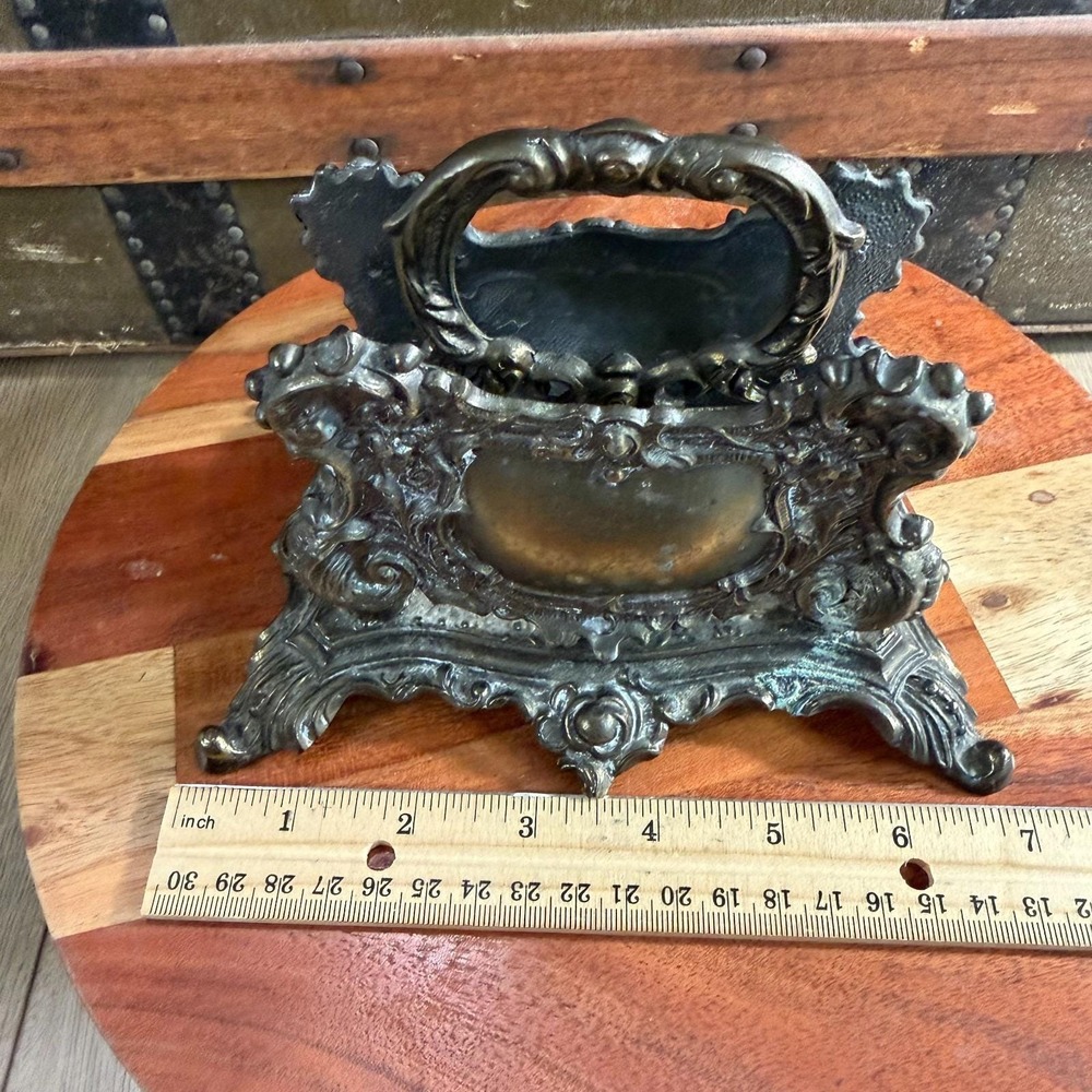 Vtg Brass Ornate Heavy Metal‎ 1961 A&M LEATHERLINES INC. NY Letter Napkin Holder - Picture 7 of 8